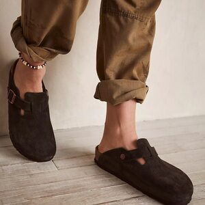 BIRKENSTOCK BETULA BOSTON BROWN SUEDE CLOGS 38